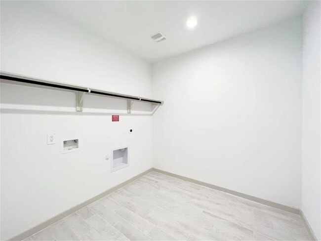 Building Photo - 28310 Hazel Trl