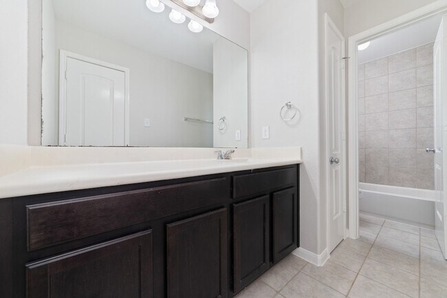 Building Photo - 11911 Cittanova Dr