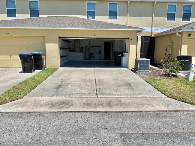 Building Photo - 1524 Buckeye Falls Way