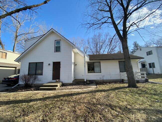 Primary Photo - 4120 Harris St
