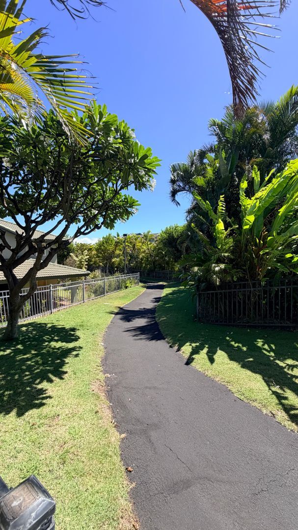 Building Photo - Maui Lani Island & Bluff Gated Community, Centrally Located!