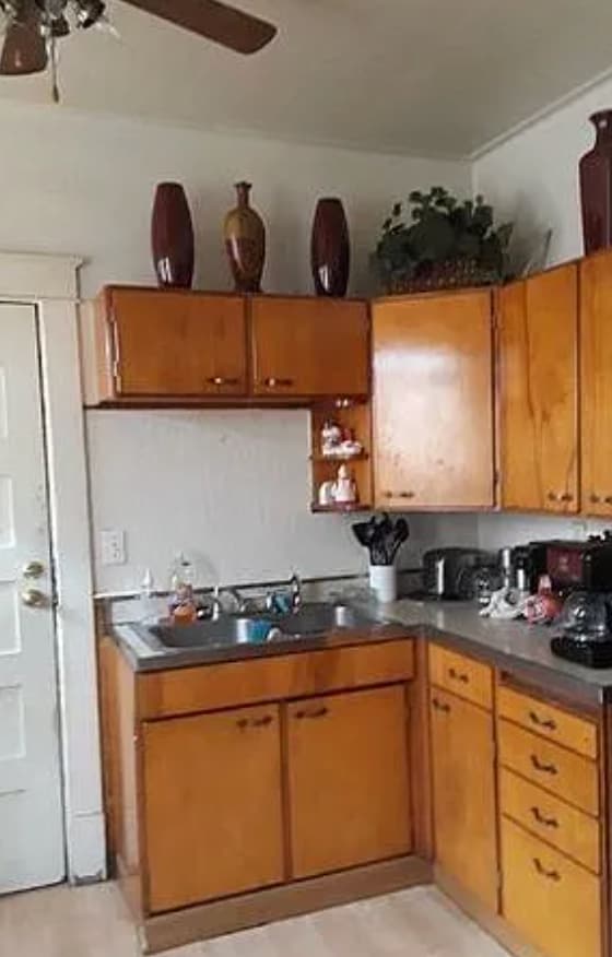 Building Photo - 3BR | 1BA | First-Floor Unit with Garage &...