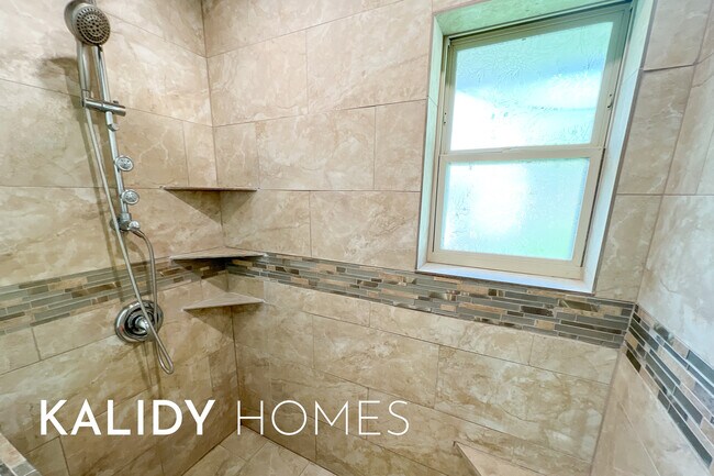 Building Photo - 3501 Baird Dr