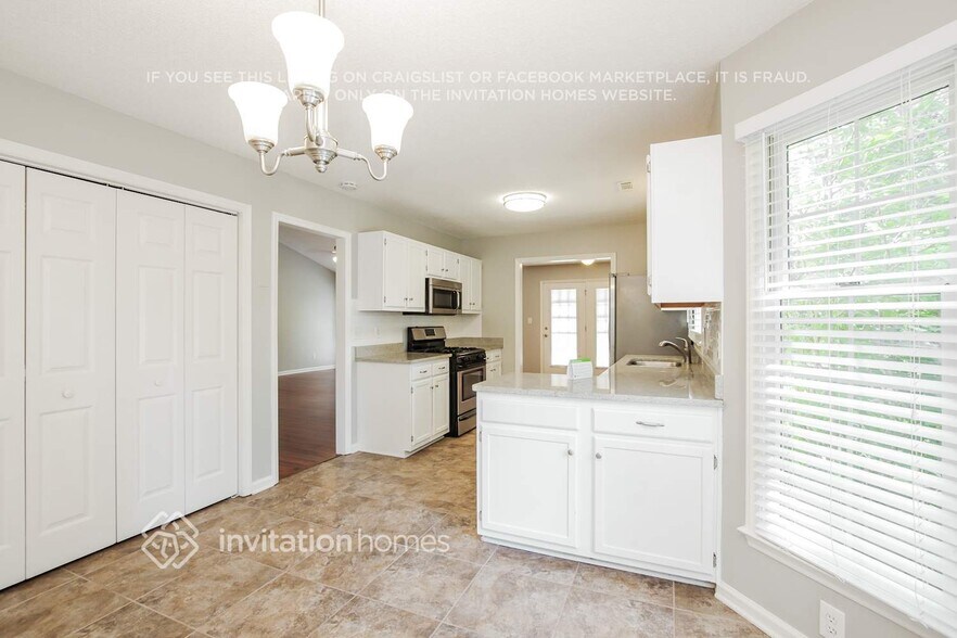 Building Photo - 12211 Windus Ct