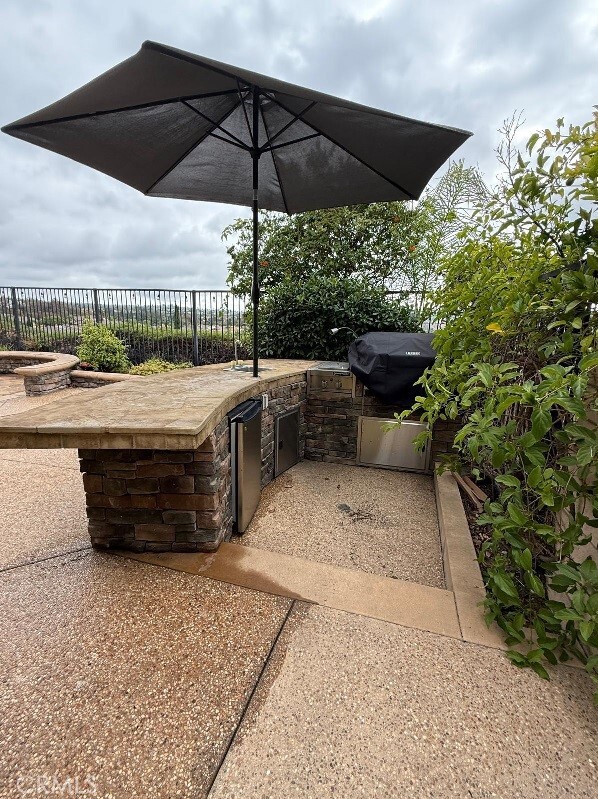 Building Photo - 27761 Daisyfield Dr