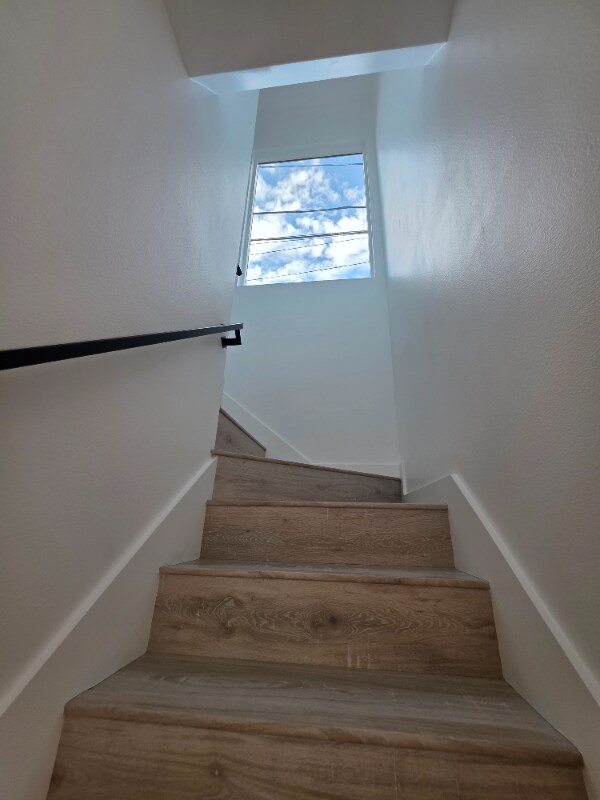 Building Photo - 2895 Canal Ave