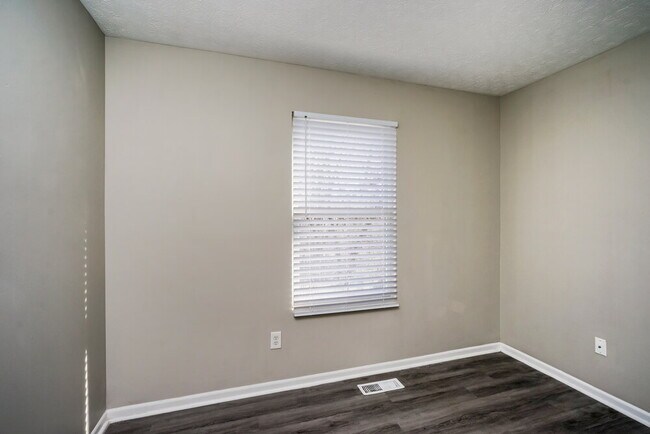 Building Photo - 6311 Hackel Dr