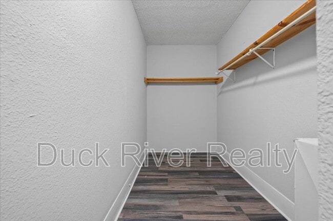 Building Photo - 1603 Highland Ave