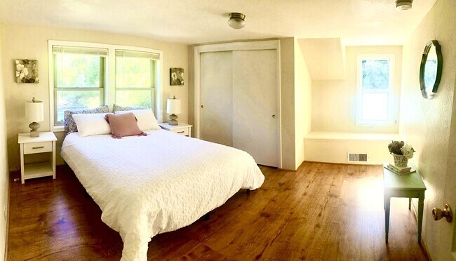 Building Photo - 1428 Crown Ave