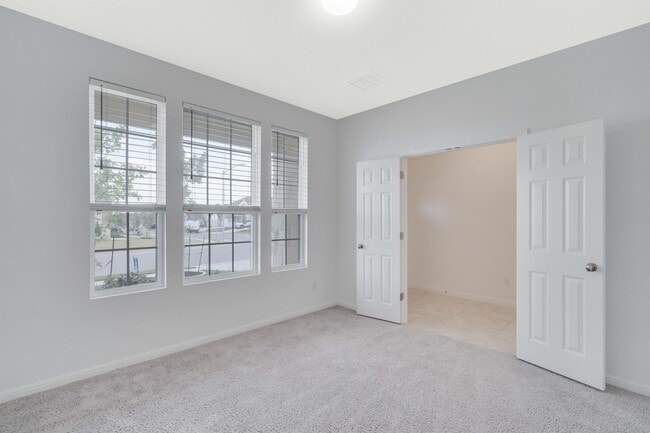 Building Photo - 17629 Shafer Dr