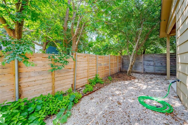 Building Photo - 3513 Marcae Ct