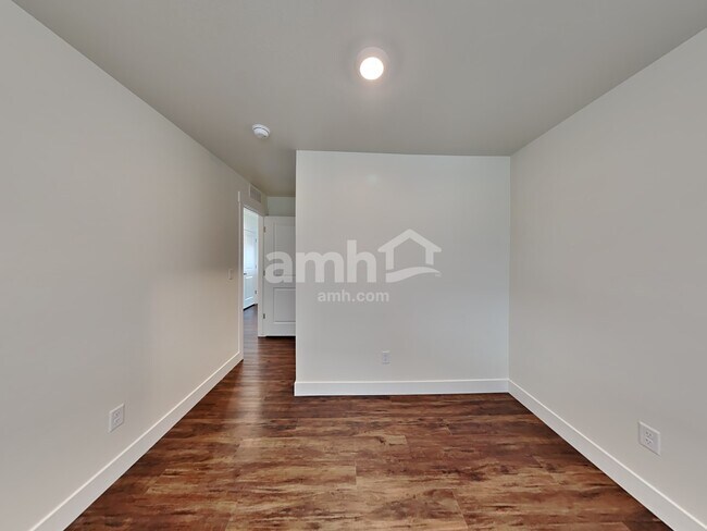 Building Photo - 3990 Patterdale Pl