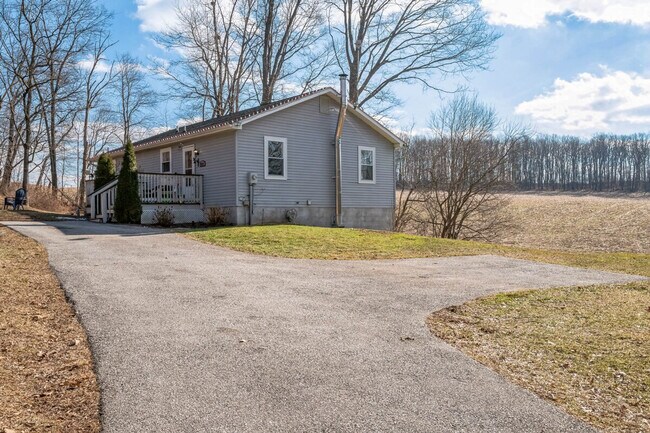 Building Photo - 3530 Oscars Rd