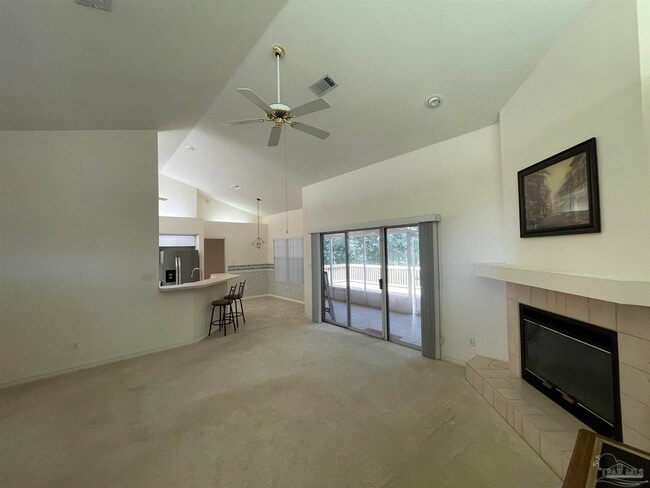 Building Photo - 941 Spring Creek Cir