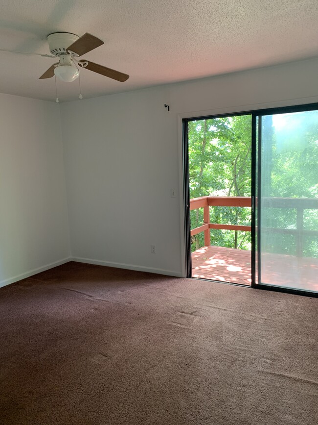 Master bedroom - 317 Gardner St