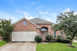 Building Photo - 6004 Lakecrest Dr