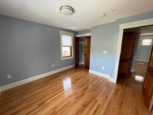 Building Photo - 46 Gerrish St