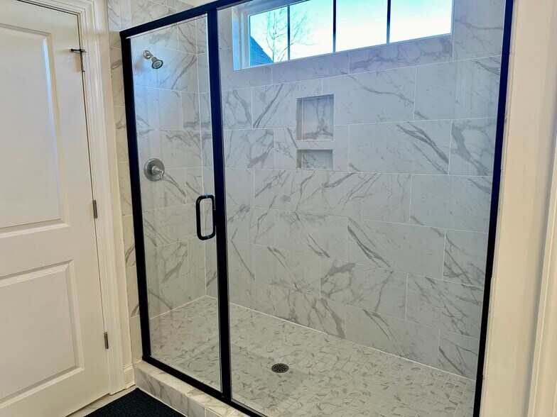 Building Photo - 203 Southerby Bluffs Ct