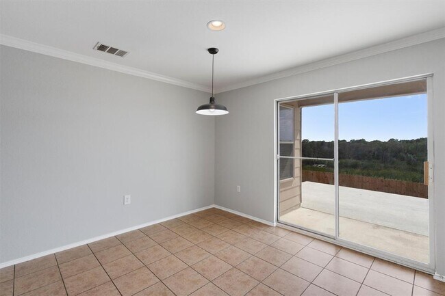 Building Photo - 9009 Southwick Dr
