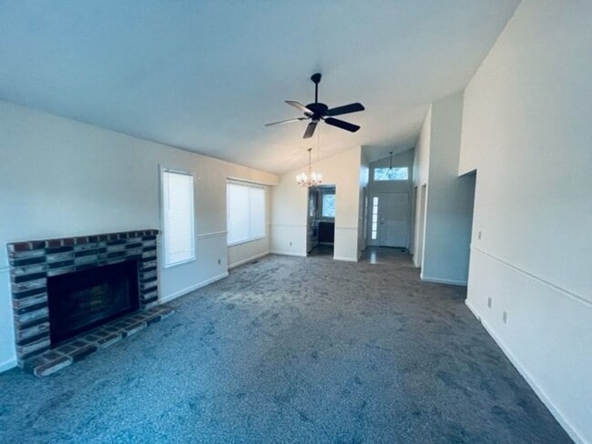 Building Photo - 4205 Perro Ln