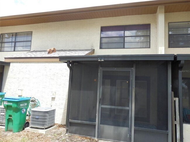 Building Photo - 9209 Seminole Blvd