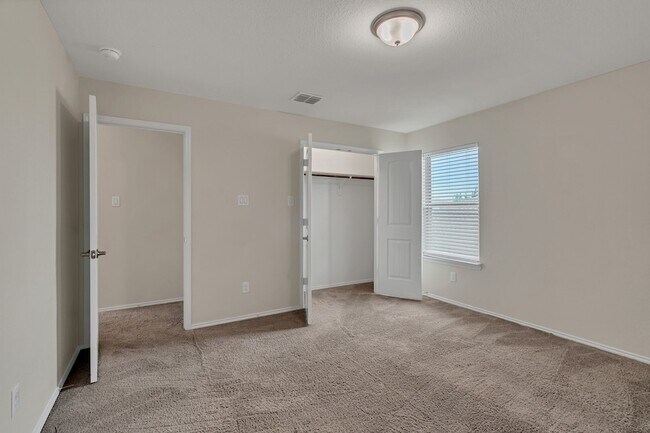 Building Photo - 9028 Zubia Ln