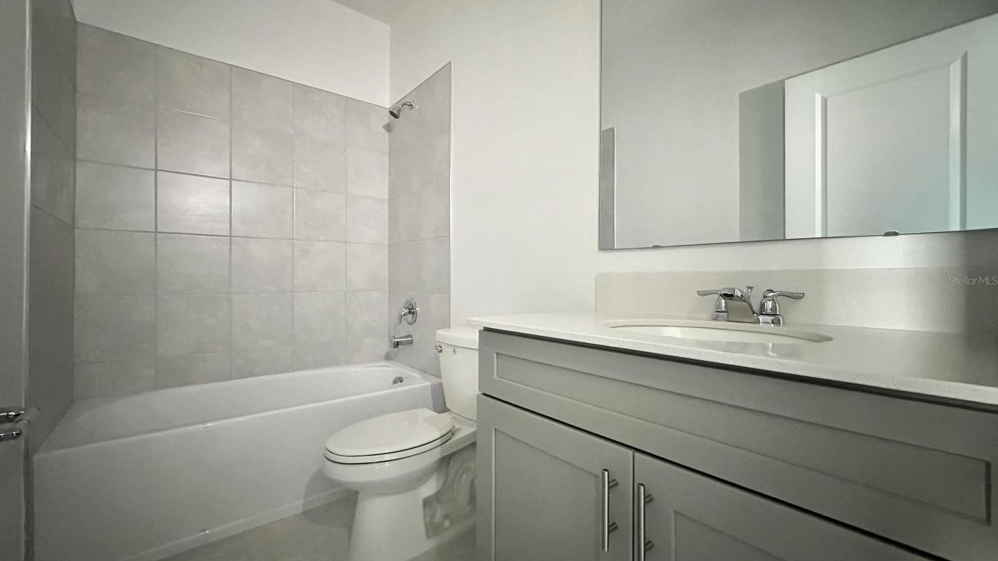 Building Photo - 7600 Stone Creek Trl