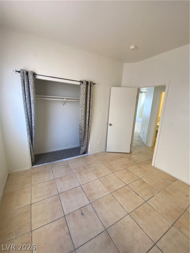 Building Photo - 6655 Majestic Pearl Pl