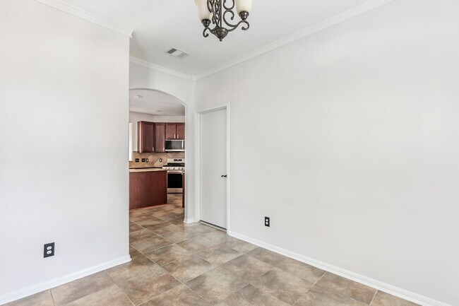 Building Photo - 9960 Cassowary Dr