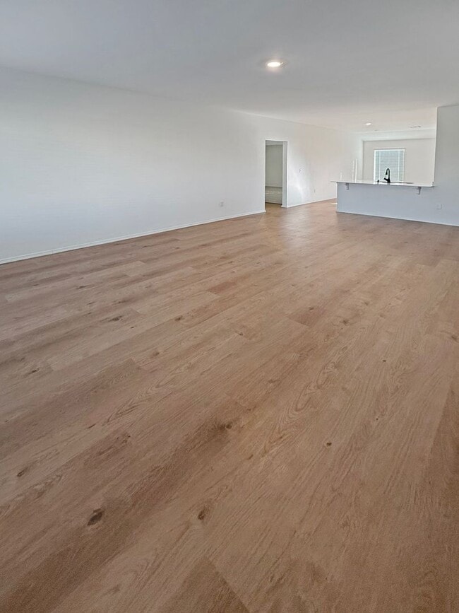 Building Photo - Brand New 4 Bedroom Home in Stillwater - Move-In ReadY