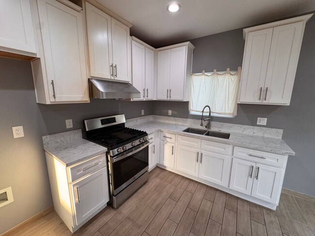 Building Photo - ADU Westminster