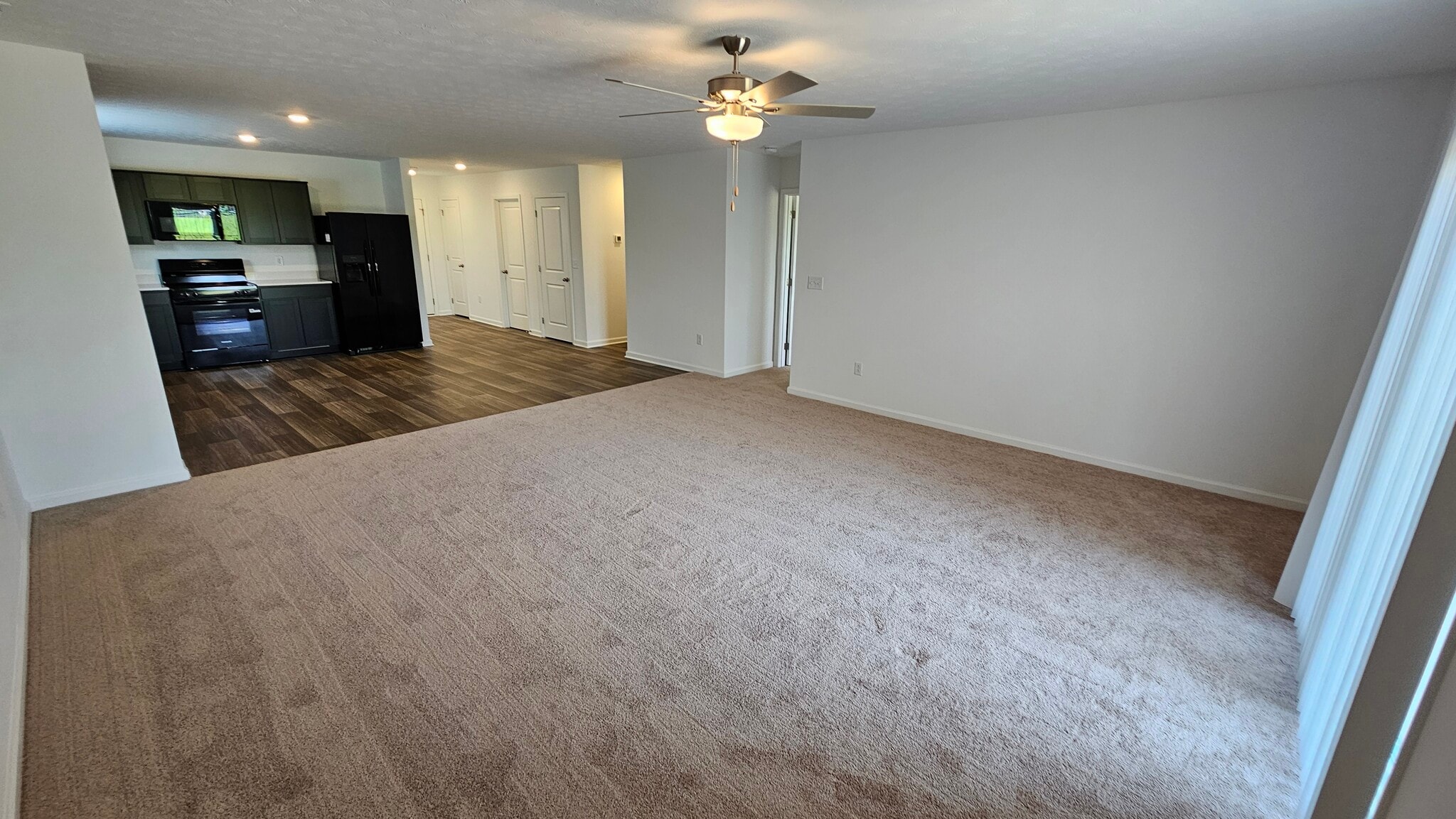 Great Room - 4209 Tingle Dr