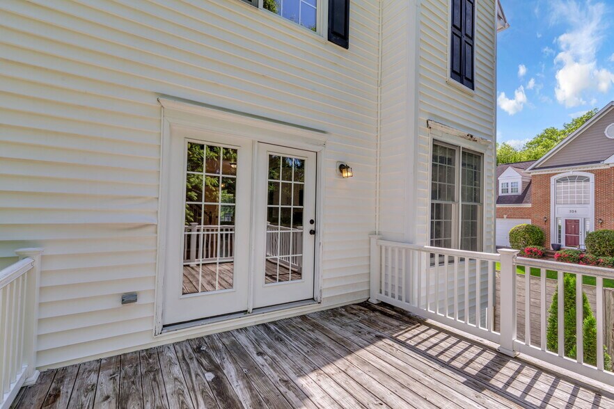 Building Photo - 333 Swanton Ln