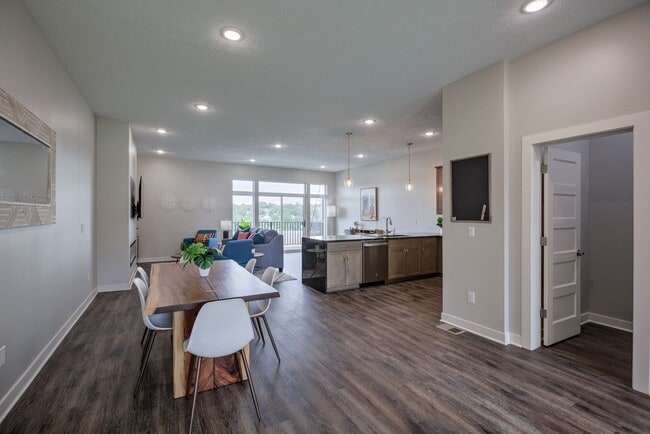 Building Photo - Modern 3BR Retreat | Penthouse + Skyline Views - Fully Furnished Option