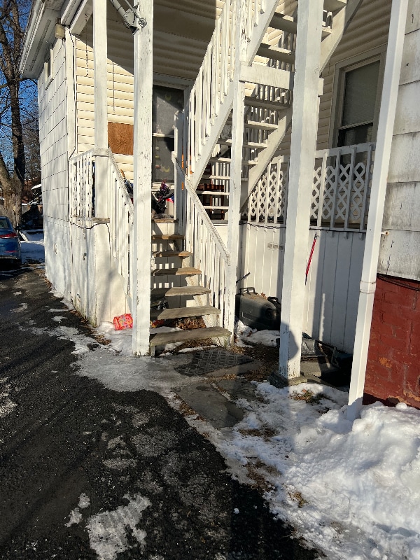 Building Photo - 1 Macnaughton Ave