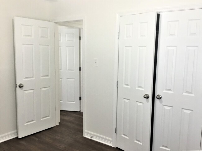 Building Photo - 9151 Autumn Harvest Dr