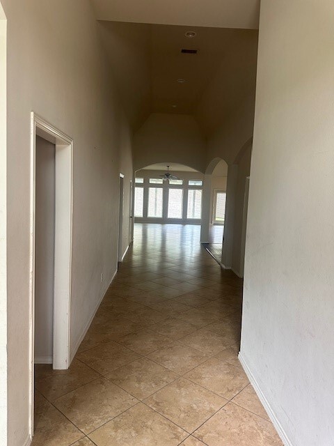 Building Photo - 21823 Juniper Wood Ln