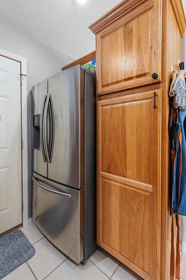 Building Photo - 4808 Patricia St