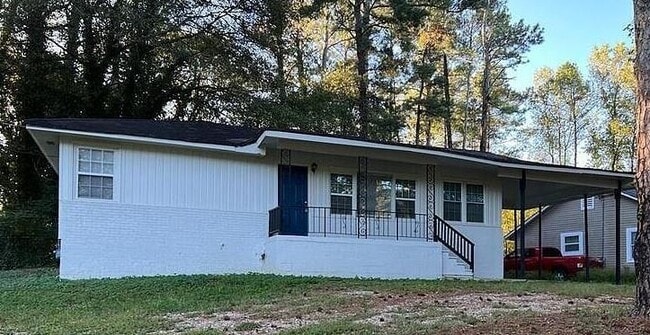 Primary Photo - 1165 Lakeshore Dr