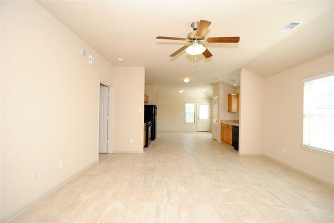 Building Photo - 1407 Fieldstone Dr