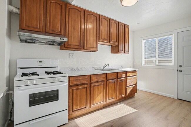 Building Photo - 3953 Angelo Ave