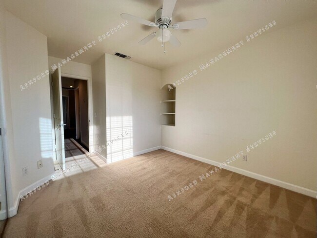 Building Photo - RAY RANCH 4 BEDROOMS 3 BATH WITH POOL AND SPA IN LARGE YARD