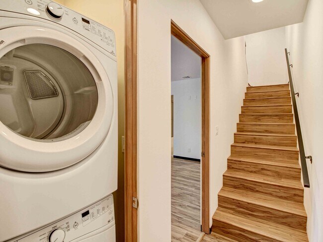 Washer & Dryer on Bedroom Level - 2612 Corralitas Dr