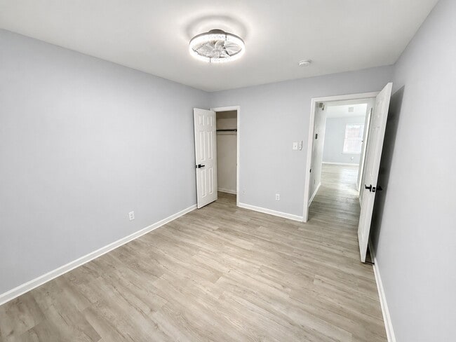 Building Photo - 22 Cypress Bayou Ct