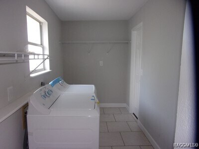 Building Photo - 13000 S Istachatta Rd