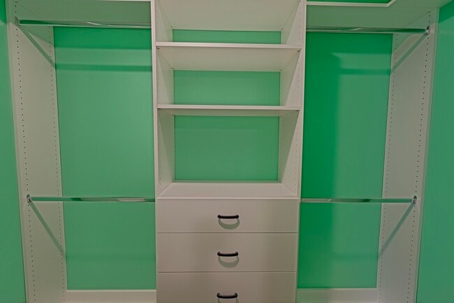 Building Photo - 8882 White Ibis Way