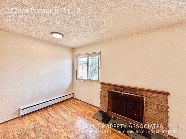 Building Photo - 2326 W Plymouth St