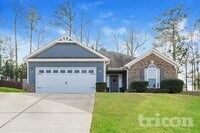 Building Photo - 1339 Royal Oak St