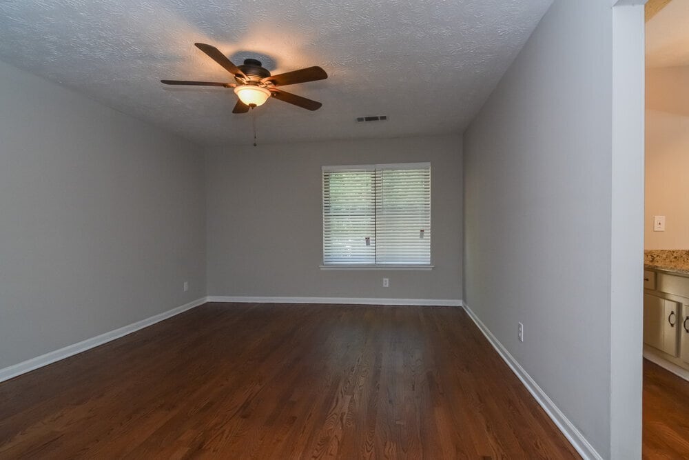 Building Photo - 3747 Willow Wood Way NW