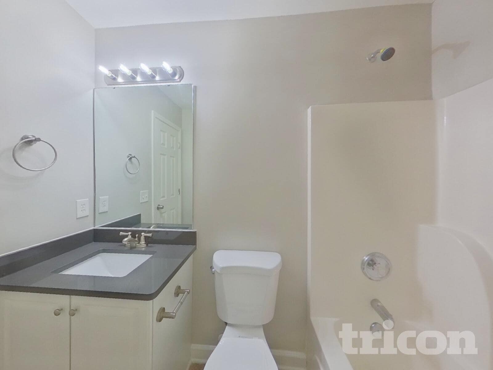 Building Photo - 3337 Braden Dr